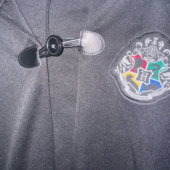 Harry Potter HOGWARTS Youth Black Hooded Robe Spirit Halloween Unisex One Size - Picture 2 of 9